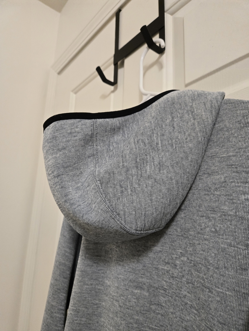 Nike Dri-Fit Womens Therma Hypernatural Gray Hoodie Pullover Size XL - Picture 7 of 8